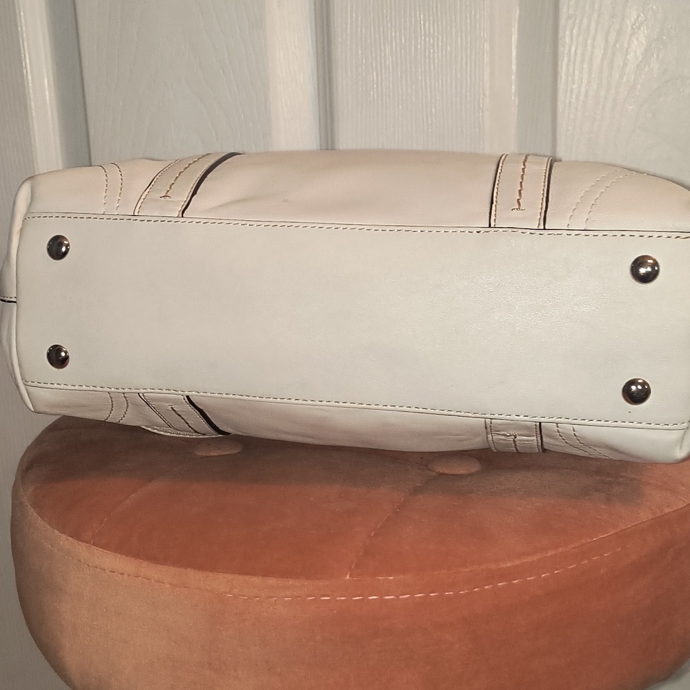Coach Leather East West Gallery Tote F13098 - Picture 8 of 15